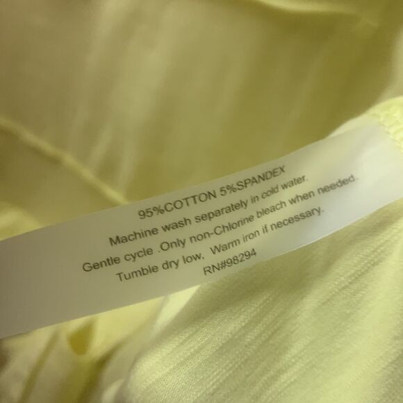 Cute Asymmetrical Hem Sweater - Picture 4 of 4